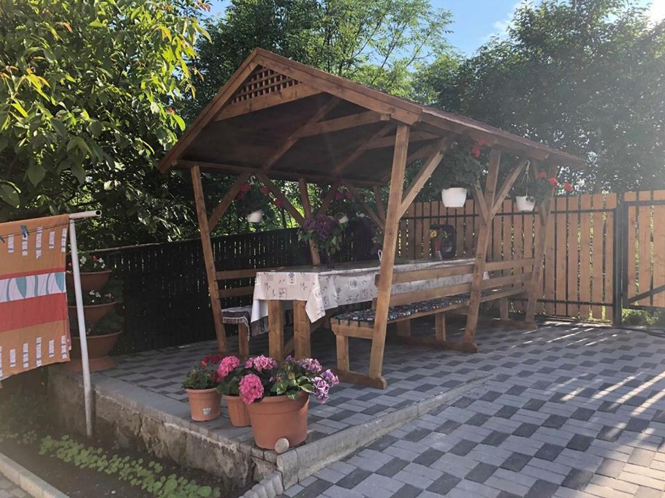 Balázs Vendégház Lupeni  Exterior foto